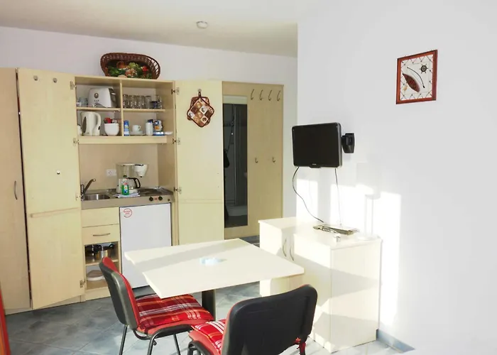 Kuestenwald - Ferienzimmer Grosser Eikkater 8 民宿 Muritz